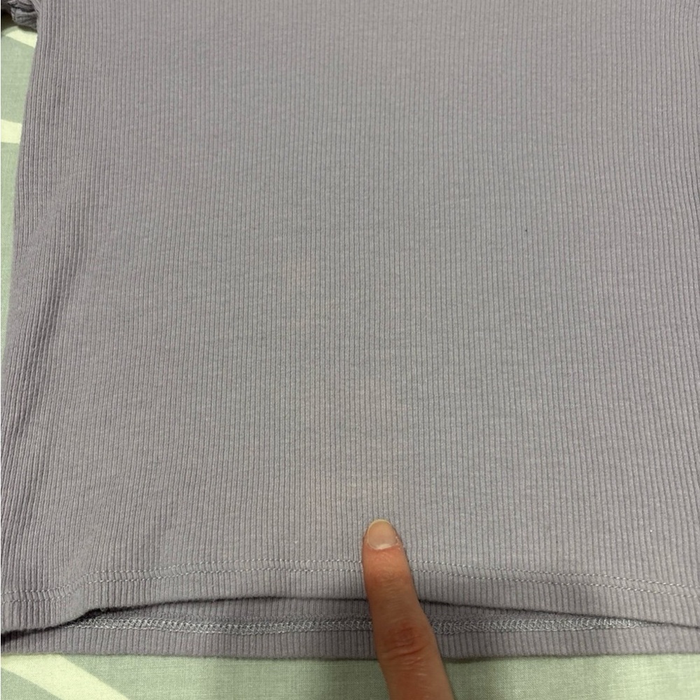 Hollister Purple Mockneck Long Sleeve Crop Top - Picture 4 of 6